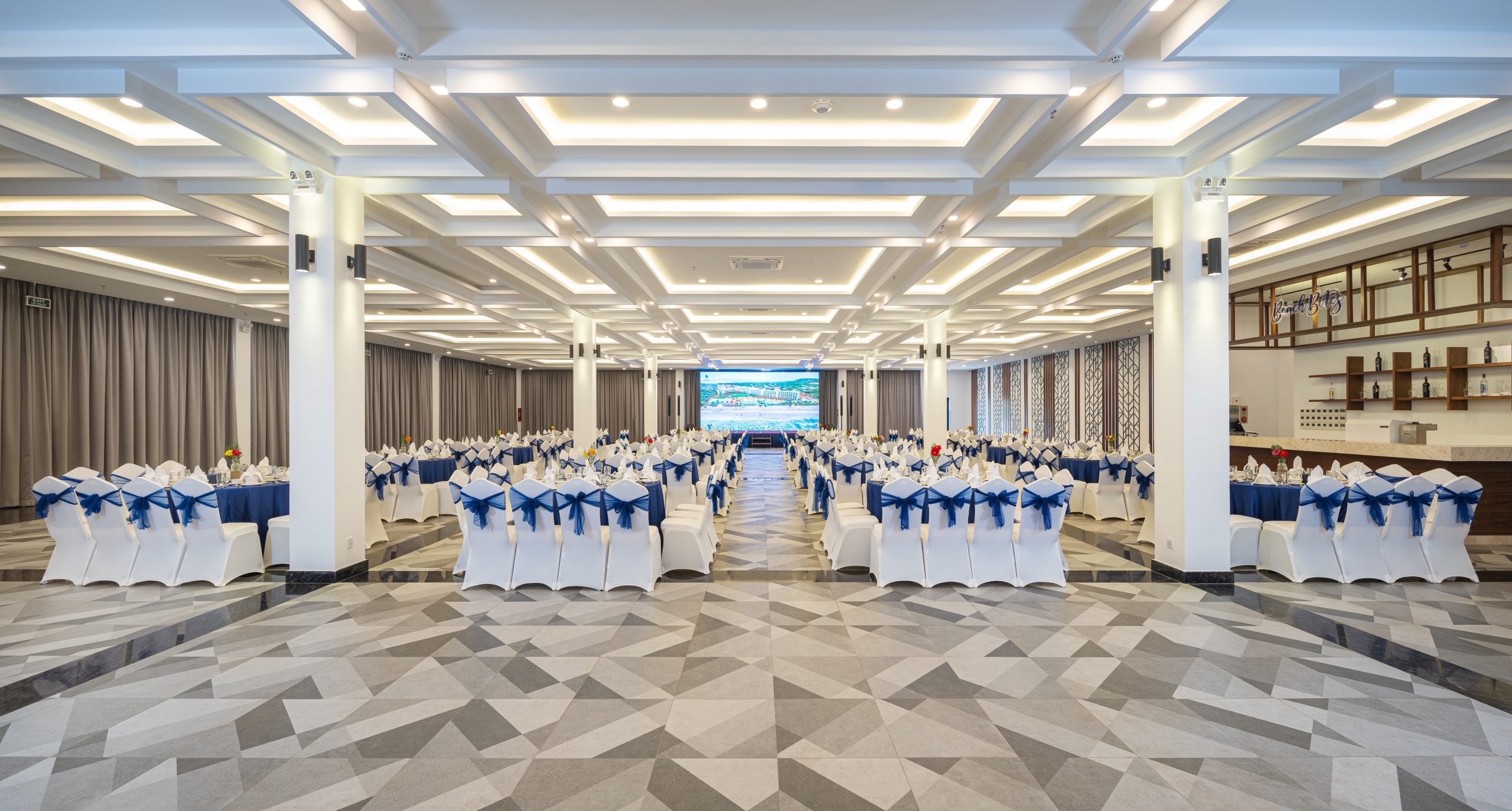Top 5 nhà Hàng cho khách đoàn tổ chức Gala dinner trong resort tại Mũi Né