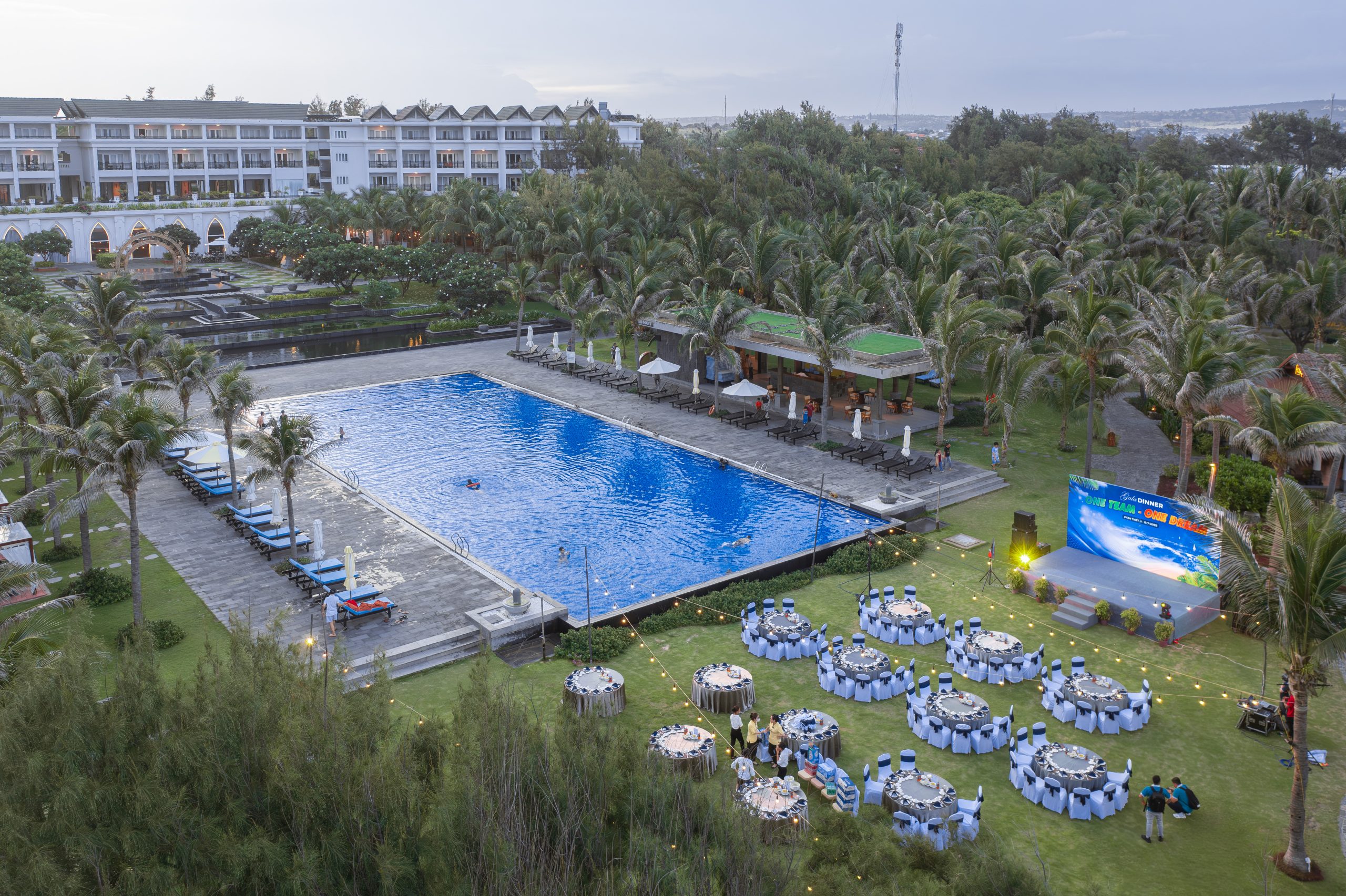 Top 5 nhà Hàng cho khách đoàn tổ chức Gala dinner trong resort tại Mũi Né
