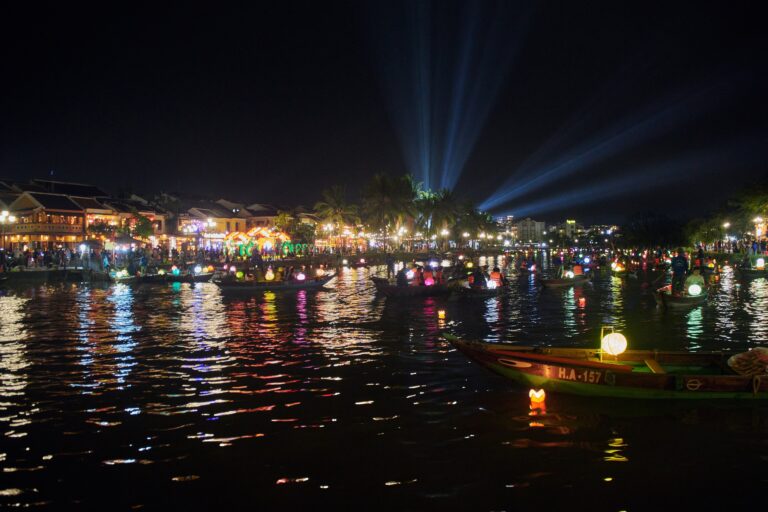 Transfer from Da Nang airport (DAD) to Hoi An